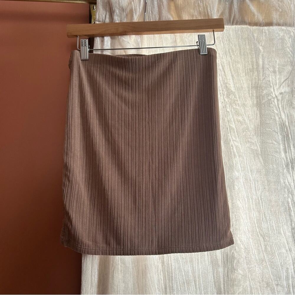 Naked Wardrobe Ruched Tan Bodycon Mini Skirt Elastic Waist NEW Size L - Picture 4 of 5